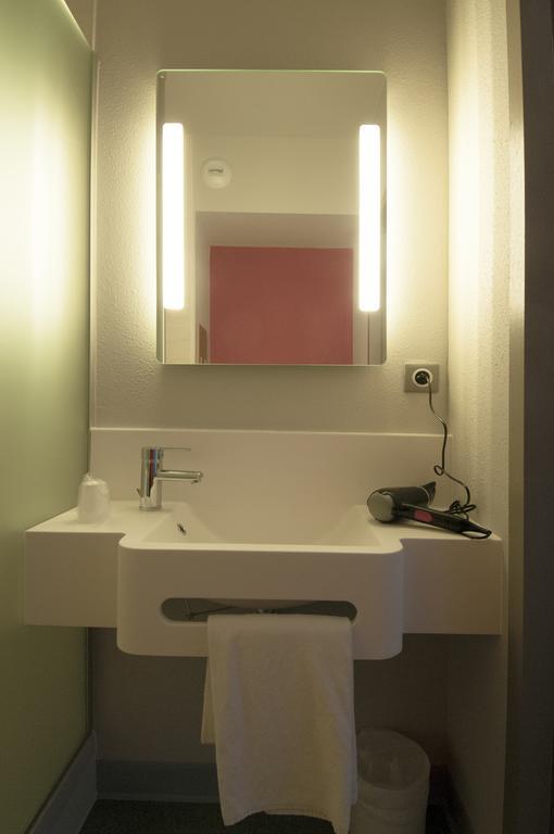 B&B Hotel La Rochelle Beaulieu Puilboreau Rom bilde